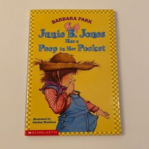 Junie B. Jones Has a Peep in Her Pocket by Barbara Park Excellent Condition